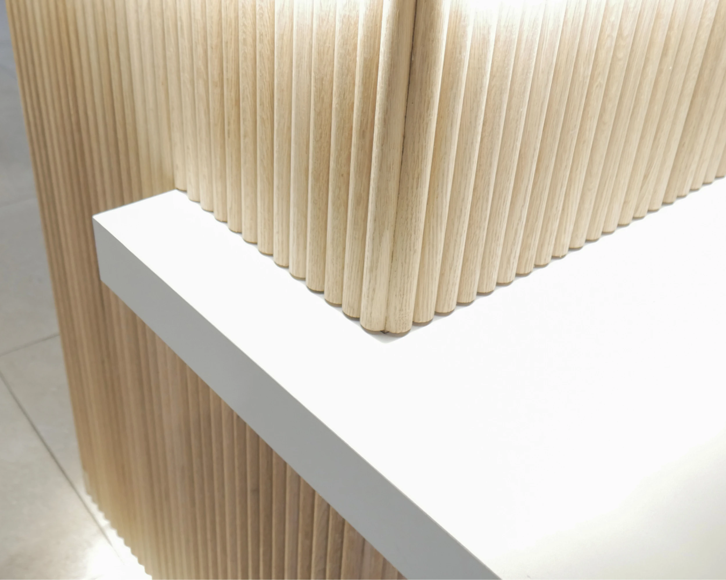 Table Orbis - 4